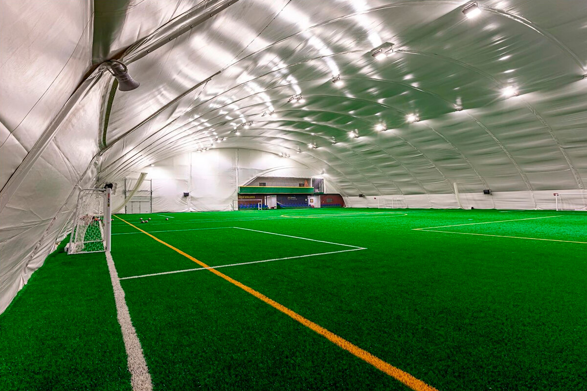 Футбольный манеж